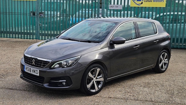Used Peugeot 308 2018 for sale - 76152896: Photo 1
