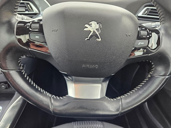 Used Peugeot 308 2018 for sale - 76152896: Photo 20