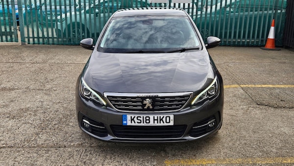 Used Peugeot 308 2018 for sale - 76152896: Photo 3