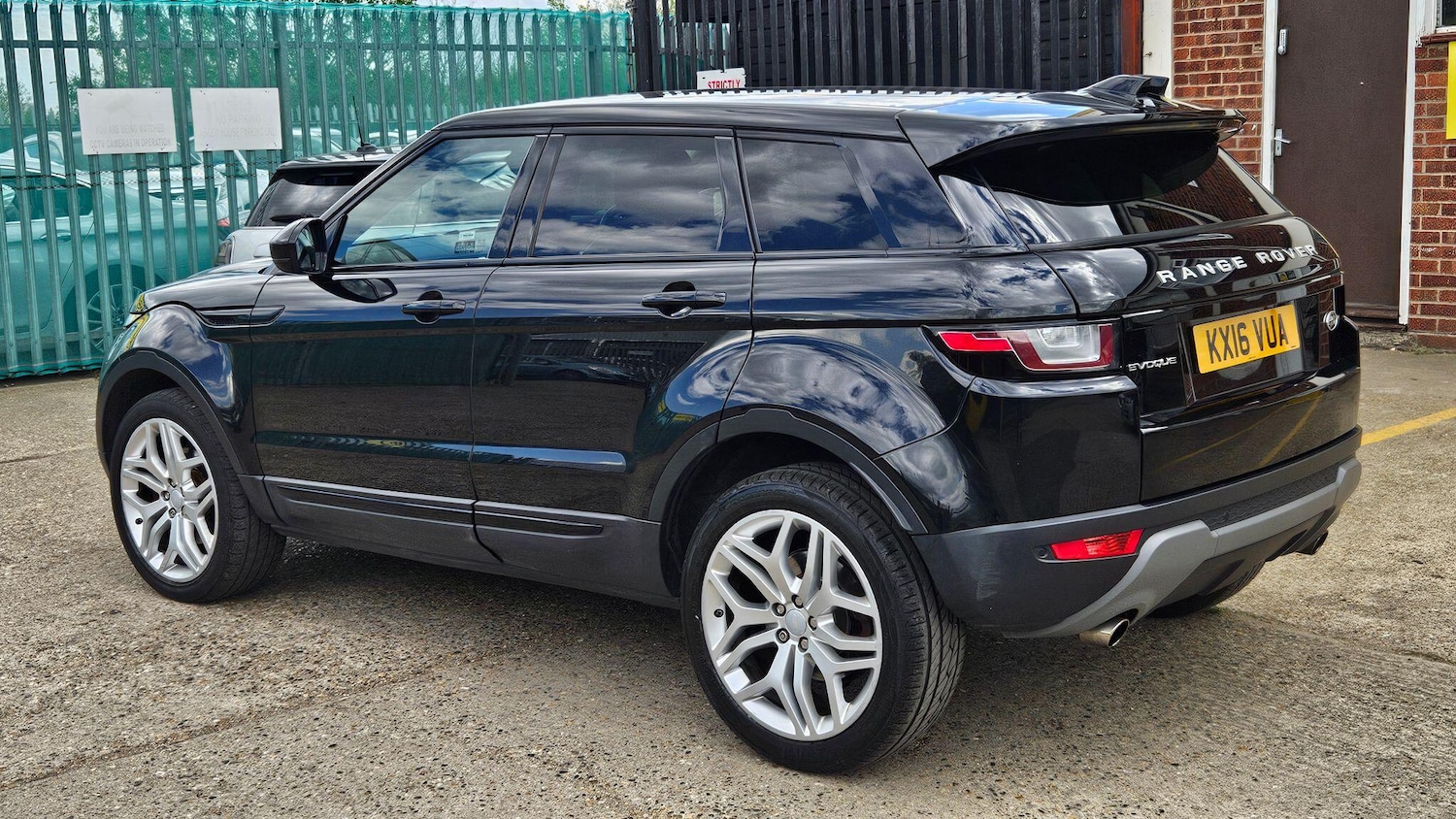 Used Land Rover Range Rover Evoque for sale - 76485404: Photo 4