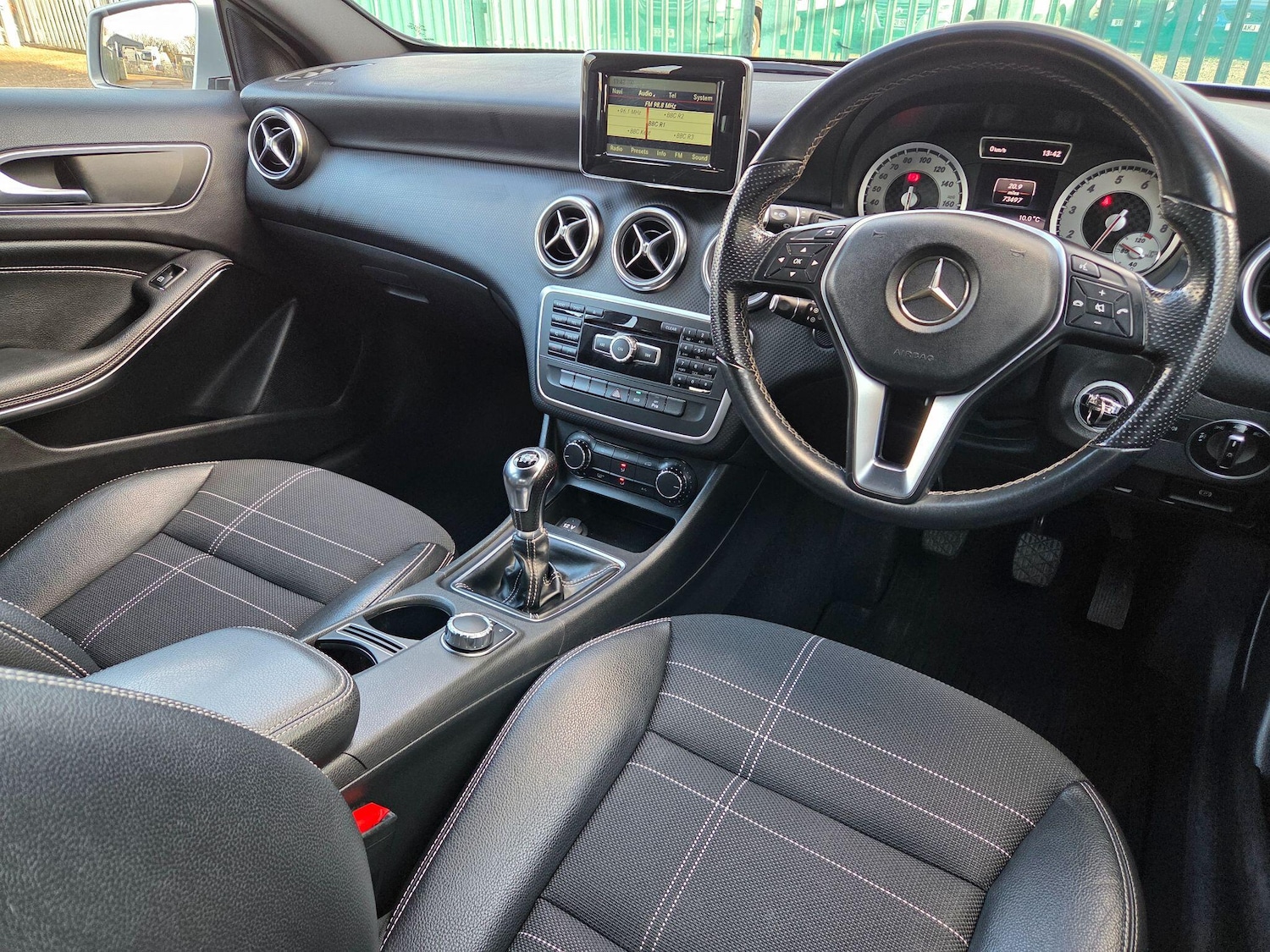 Used Mercedes-Benz A-Class 2013 for sale - 77343899: Photo 12