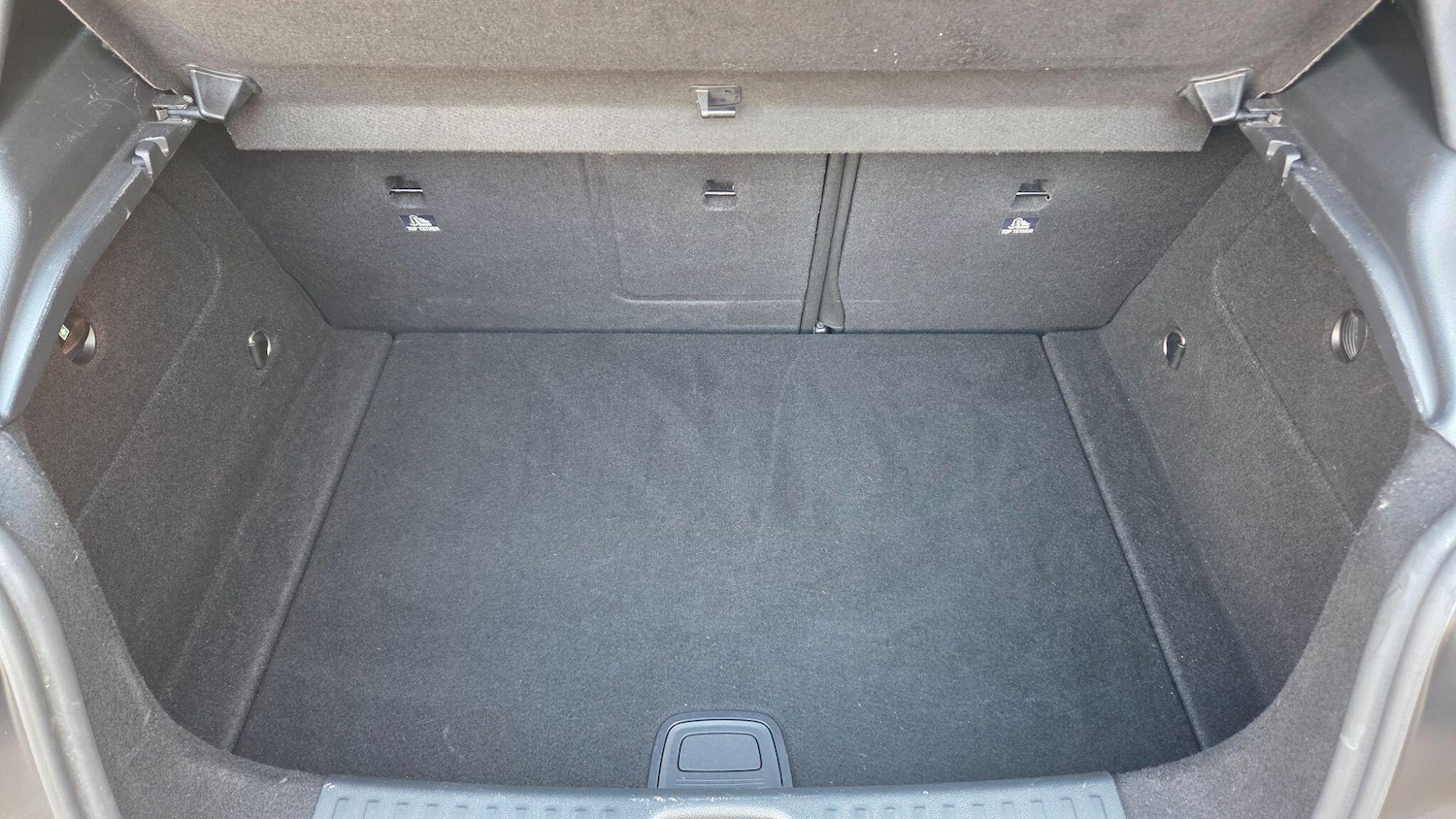 Used Mercedes-Benz A-Class 2013 for sale - 77343899: Photo 23