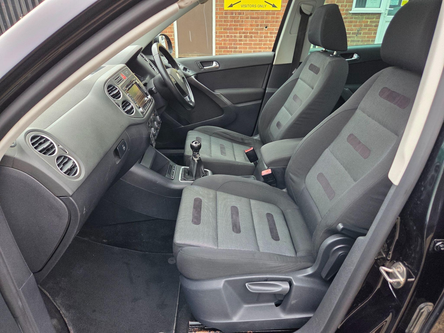 Used Volkswagen Tiguan 2008 for sale - 77344477: Photo 10