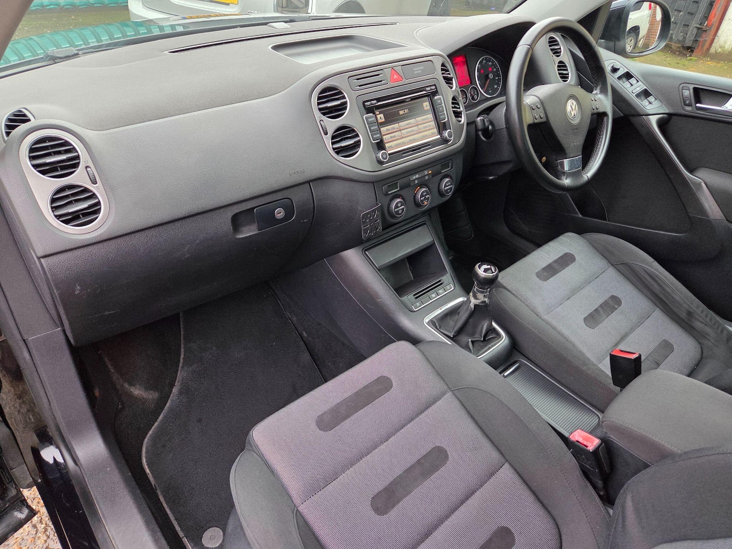 Used Volkswagen Tiguan 2008 for sale - 77344477: Photo 11