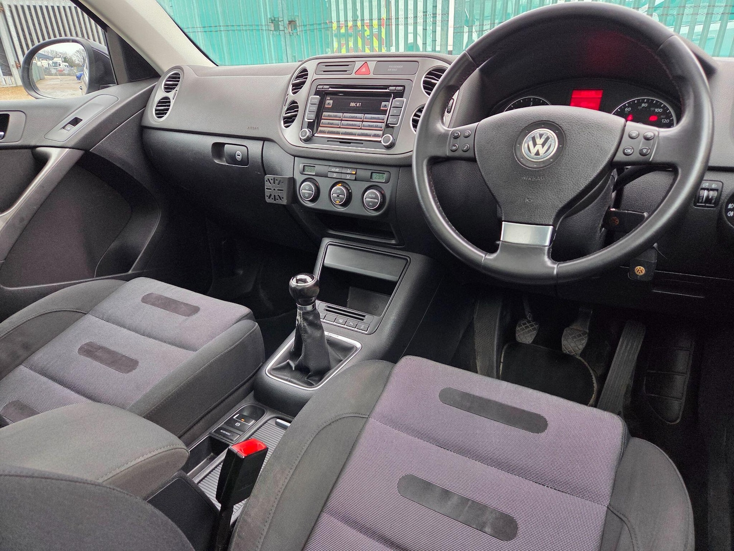 Used Volkswagen Tiguan 2008 for sale - 77344477: Photo 12