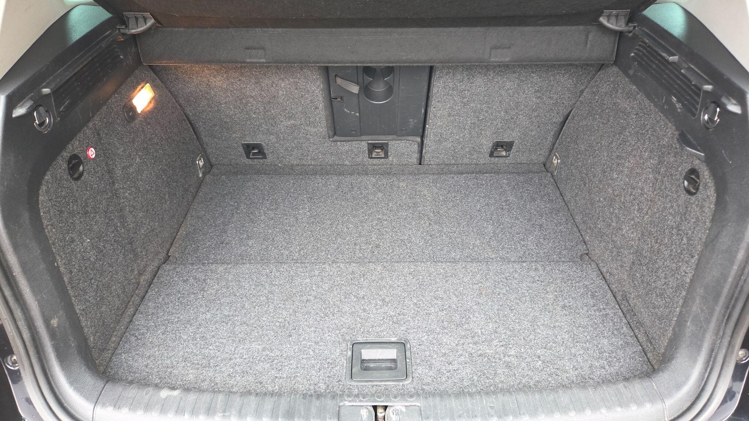 Used Volkswagen Tiguan 2008 for sale - 77344477: Photo 22