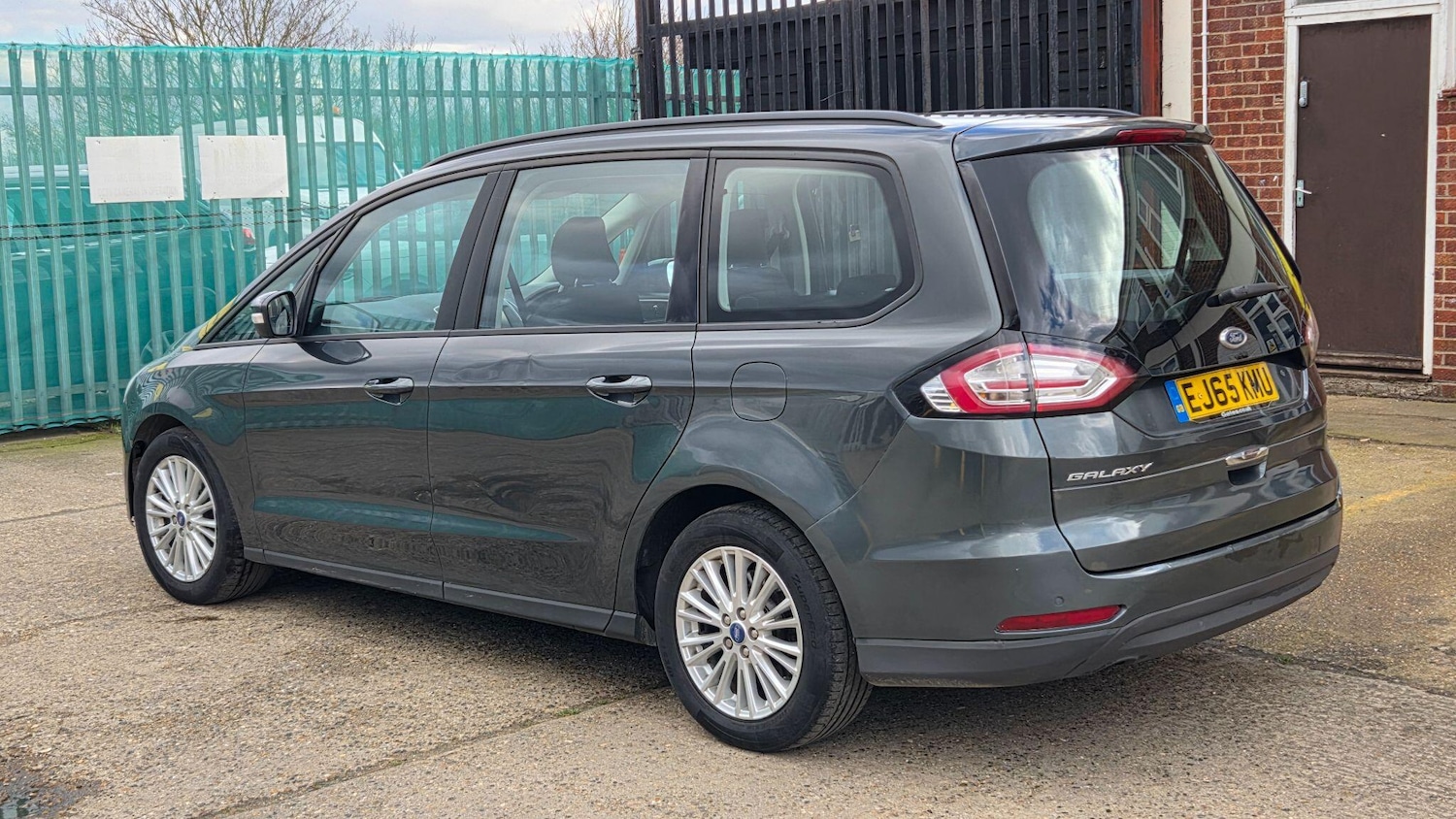 Used Ford Galaxy 2015 for sale - 78086160: Photo 4