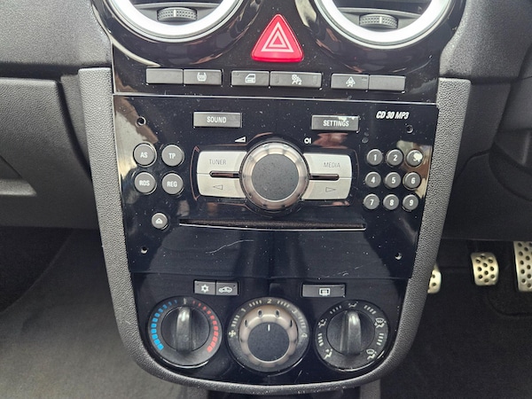 Used Vauxhall Corsa 2014 for sale - 76226260: Photo 23