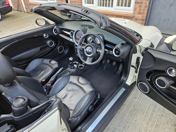 Used MINI Roadster 2014 for sale - 76175502: Photo 20
