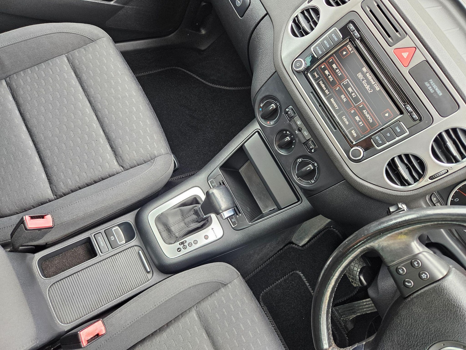 Used Volkswagen Tiguan 2009 for sale - 78086879: Photo 22