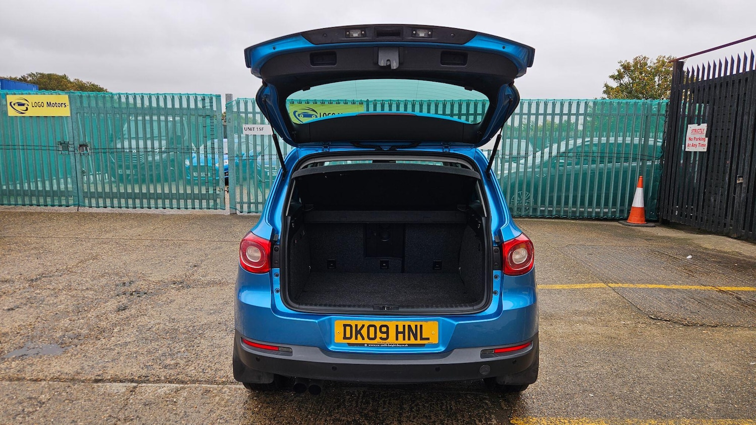 Used Volkswagen Tiguan 2009 for sale - 77109636: Photo 9