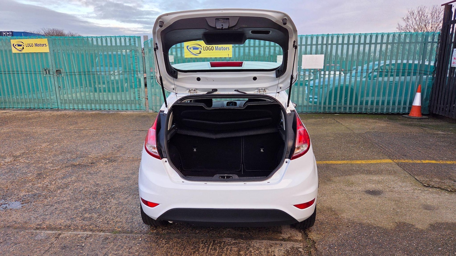 Used Ford Fiesta 2015 for sale - 77203449: Photo 19