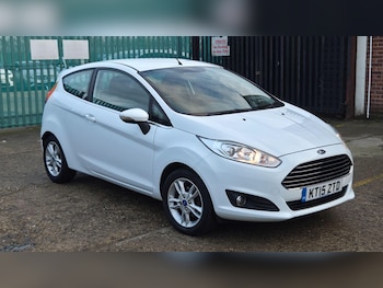 Used Ford Fiesta 2015 for sale - 77203449: Photo