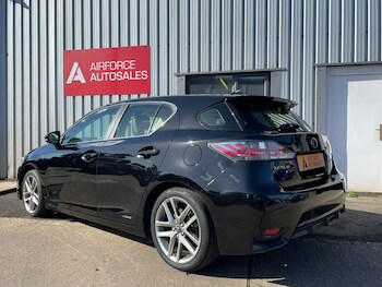 Used Lexus CT 2017 for sale - 75971056: Photo