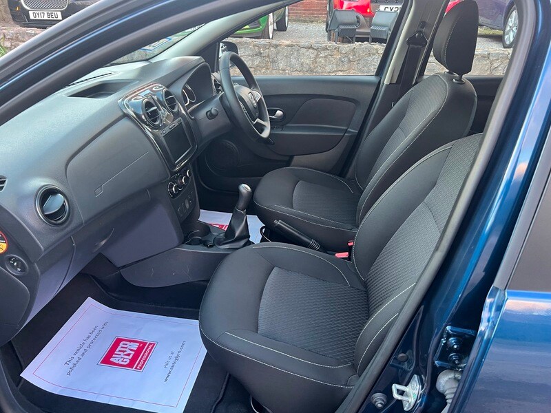 Used Dacia Sandero 2019 for sale - 77564132: Photo 11