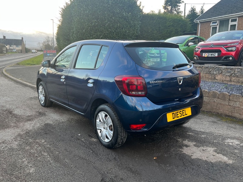 Used Dacia Sandero 2019 for sale - 77564132: Photo 3