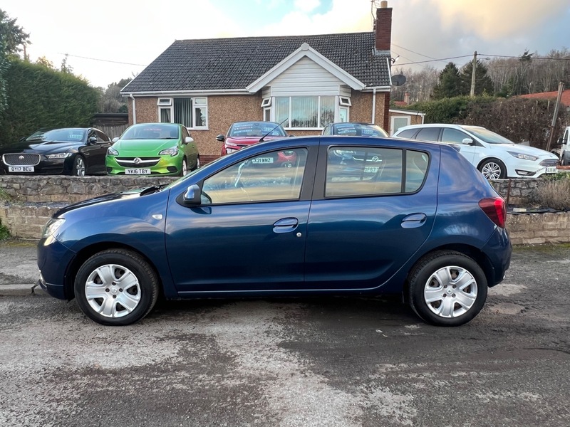 Used Dacia Sandero 2019 for sale - 77564132: Photo 4