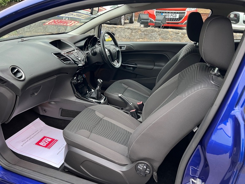 Used Ford Fiesta 2015 for sale - 76280582: Photo 12