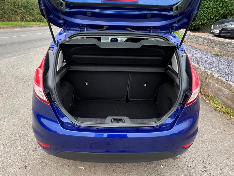 Used Ford Fiesta 2015 for sale - 76280582: Photo 8