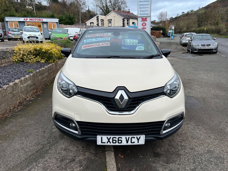 Used Renault Captur 2016 for sale - 76712177: Photo 2