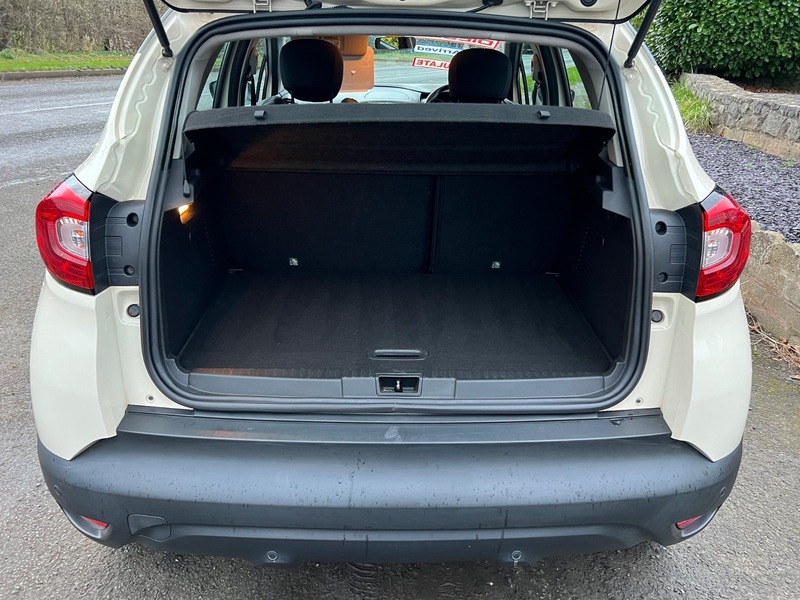 Used Renault Captur 2016 for sale - 76712177: Photo 8