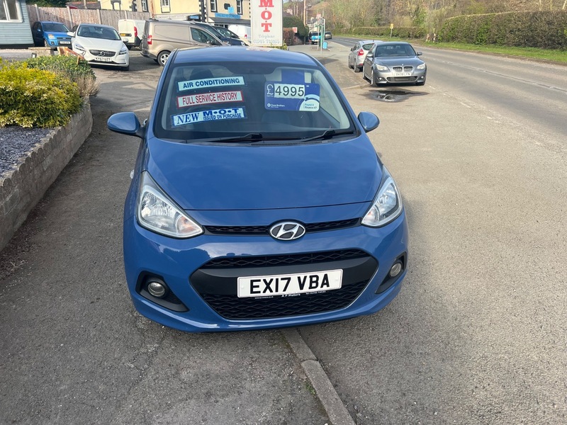 Used Hyundai i10 2017 for sale - 77968102: Photo 2