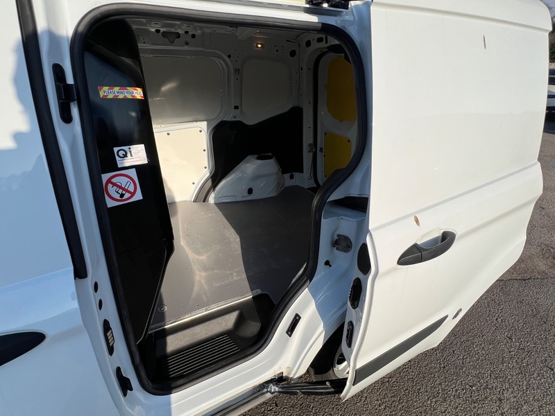 Used Ford Transit Courier 2019 for sale - 77558395: Photo 33