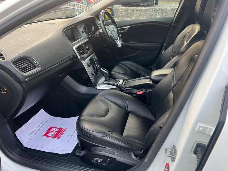 Used Volvo V40 2017 for sale - 77981723: Photo 13