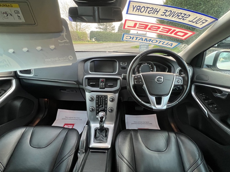 Used Volvo V40 2017 for sale - 77981723: Photo 17