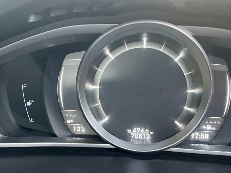 Used Volvo V40 2017 for sale - 77981723: Photo 19