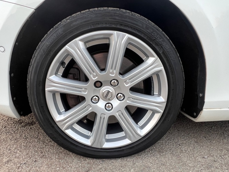 Used Volvo V40 2017 for sale - 77981723: Photo 27