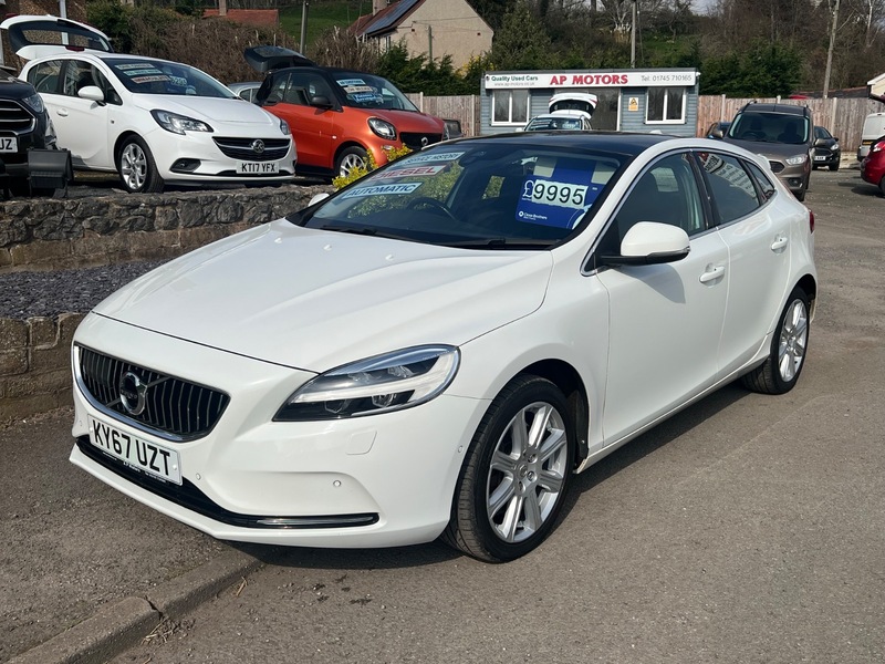 Used Volvo V40 2017 for sale - 77981723: Photo 3