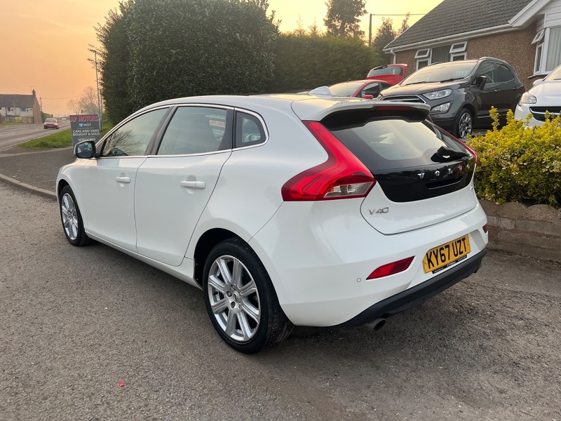 Used Volvo V40 2017 for sale - 77981723: Photo 6