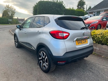 Used Renault Captur 2016 for sale - 76256925: Photo 4