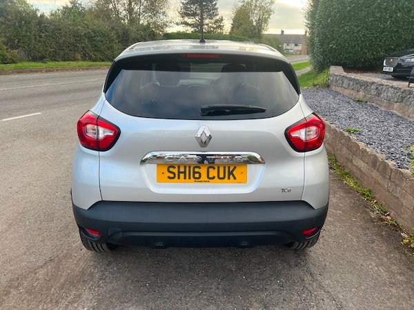 Used Renault Captur 2016 for sale - 76256925: Photo 8