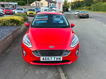 Used Ford Fiesta 2017 for sale - 76202103: Photo