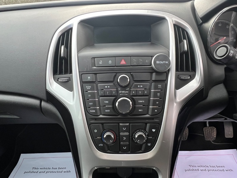 Used Vauxhall Astra 2015 for sale - 77328838: Photo 18