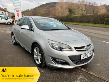 Used Vauxhall Astra 2015 for sale - 77328838: Photo