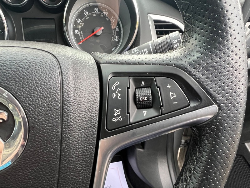 Used Vauxhall Astra 2015 for sale - 77328838: Photo 20