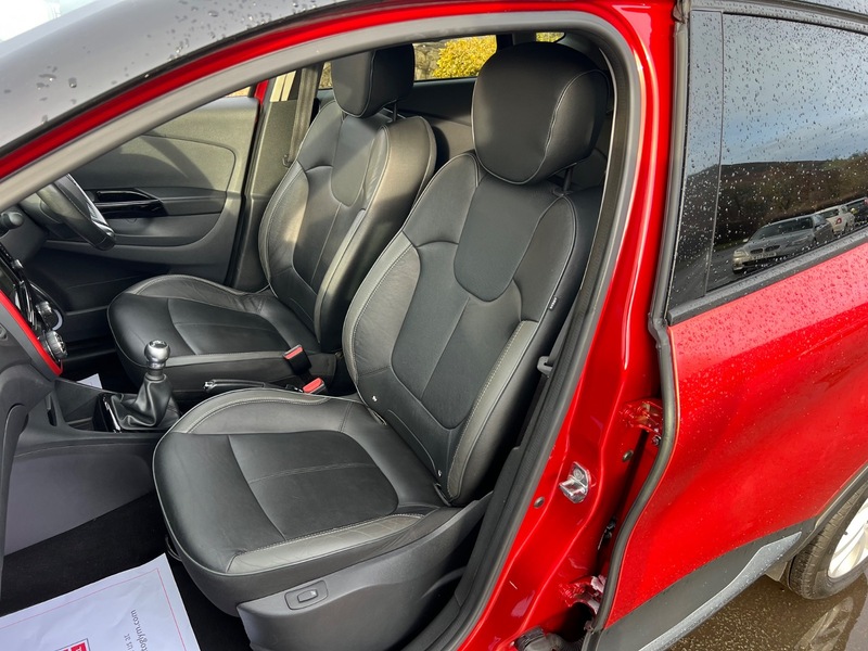 Used Renault Captur 2017 for sale - 76924086: Photo 13