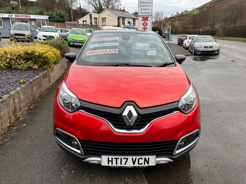 Used Renault Captur 2017 for sale - 76924086: Photo 2