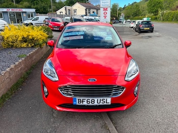 Used Ford Fiesta 2018 for sale - 78607950: Photo