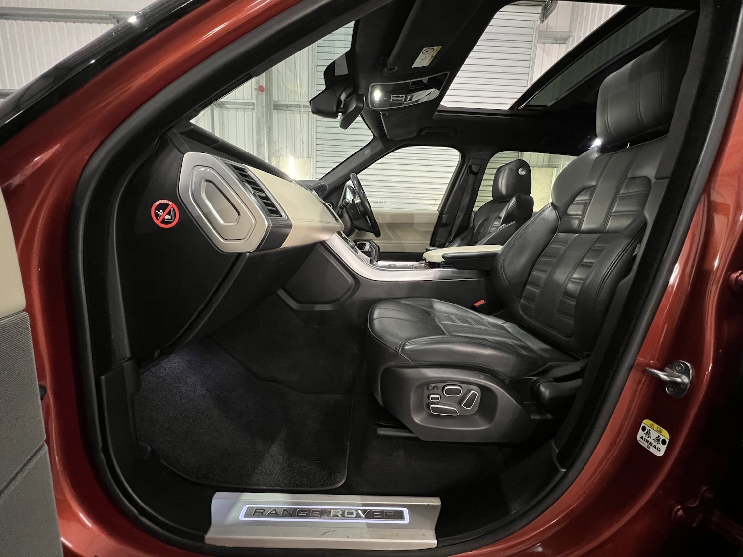 Used Land Rover Range Rover Sport 2013 for sale - 76884827: Photo 14