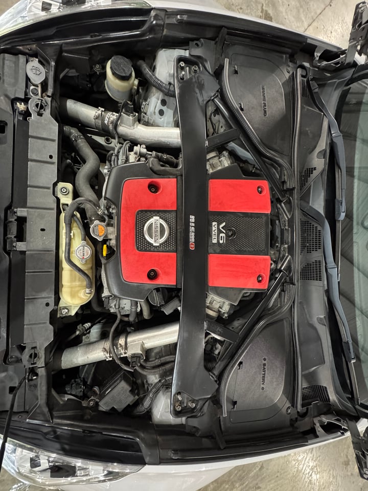 Used Nissan 370 Z 2014 for sale - 77760867: Photo 16