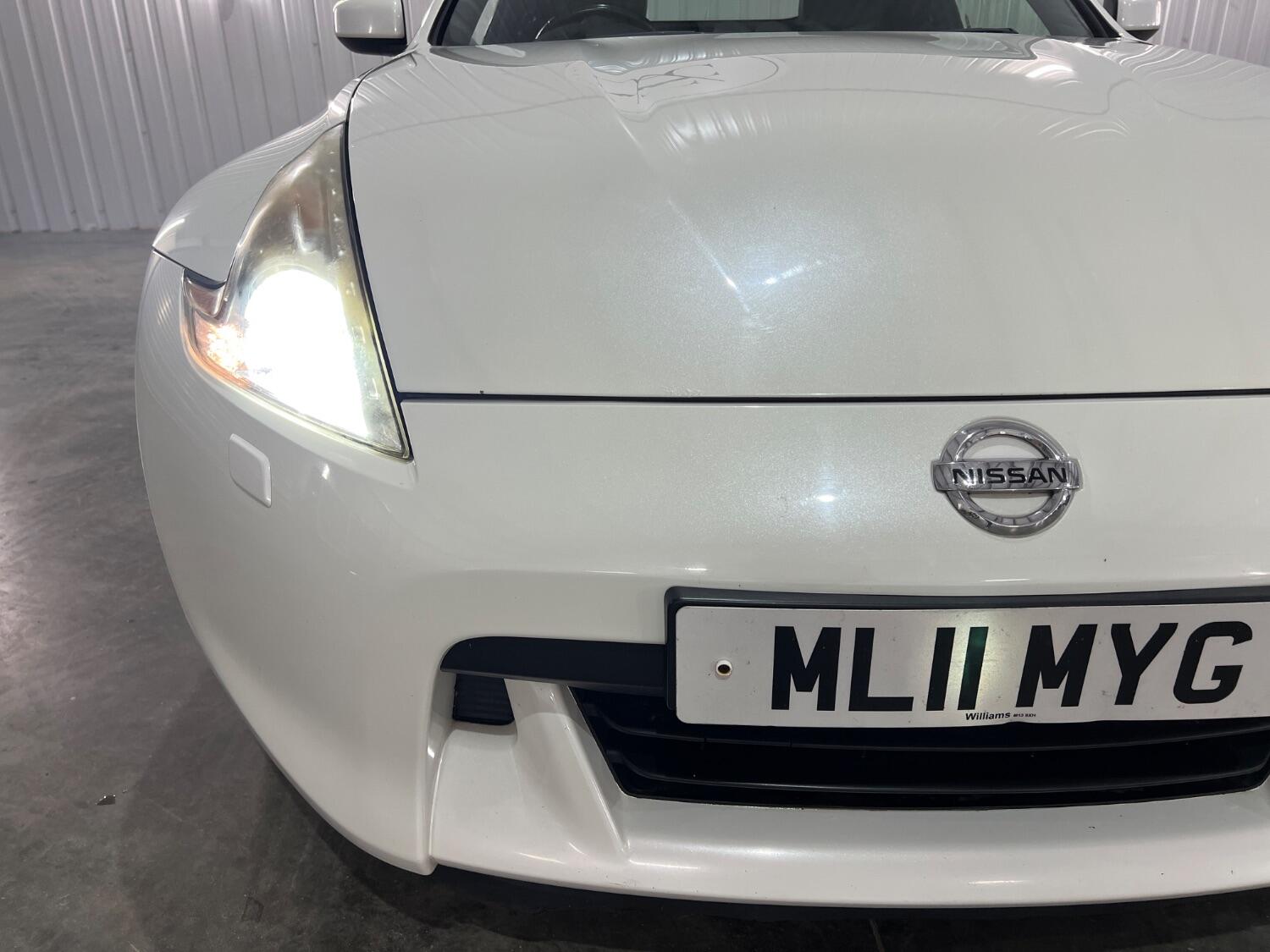 Used Nissan 370 Z 2011 for sale - 76358151: Photo 7