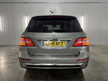 Used Mercedes-Benz M Class 2015 for sale - 76940089: Photo