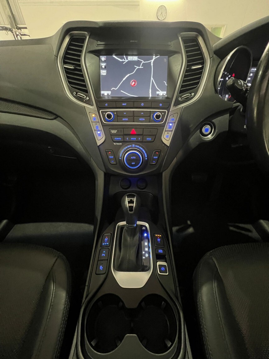 Used Hyundai Santa Fe 2016 for sale - 77465806: Photo 15