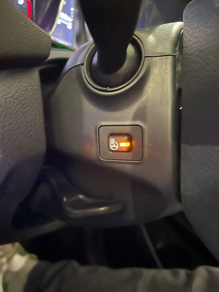 Used Hyundai Santa Fe 2016 for sale - 77465806: Photo 18