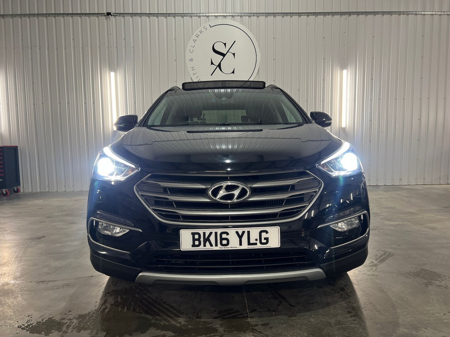 Used Hyundai Santa Fe 2016 for sale - 77465806: Photo 5