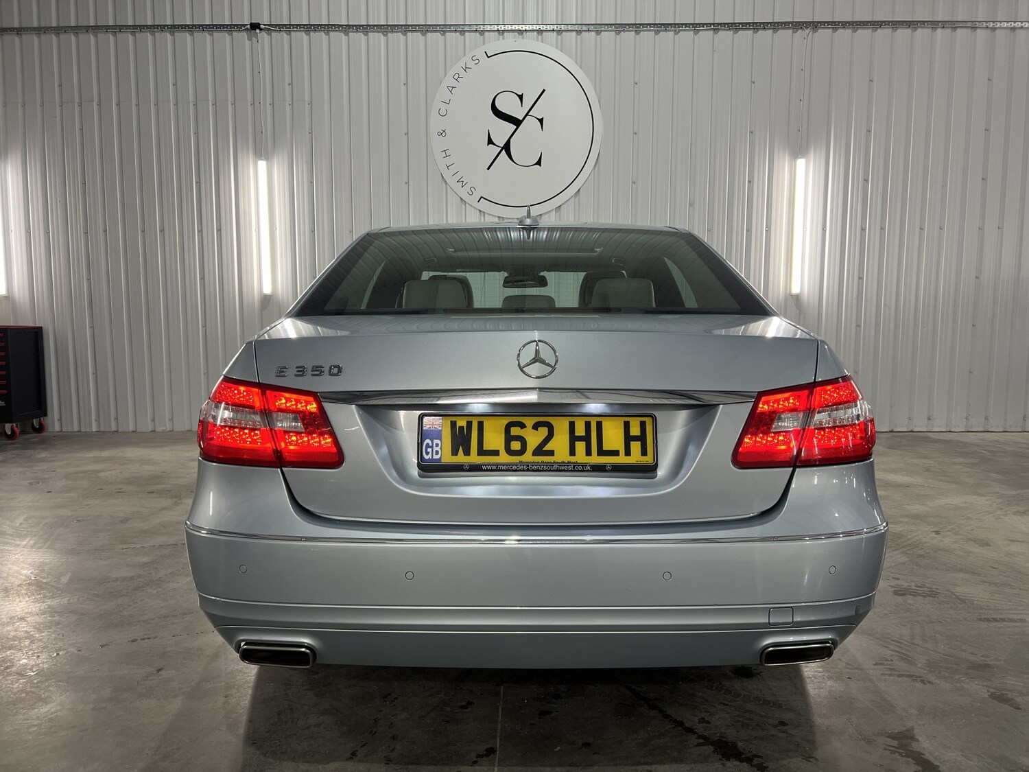 Used Mercedes-Benz E Class 2013 for sale - 77965561: Photo 3